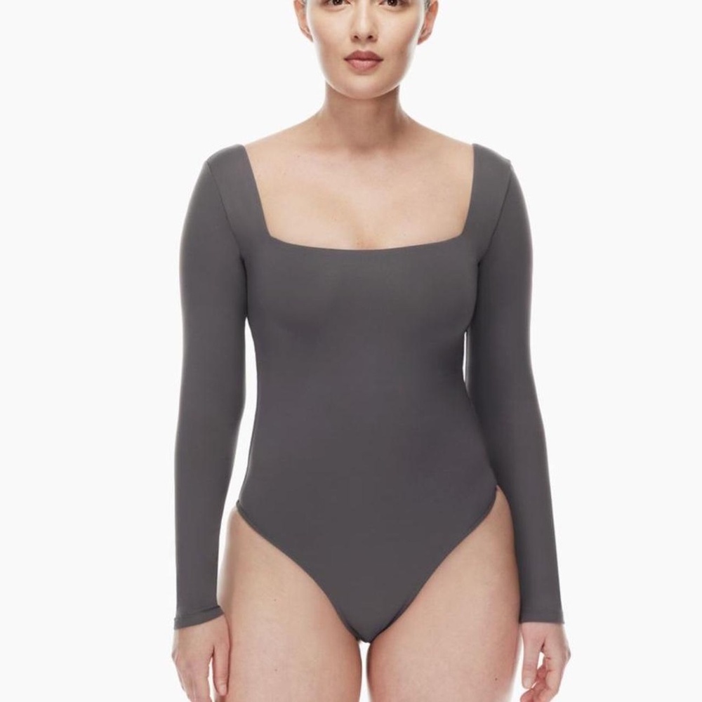 Aritzia Babaton Bodysuit
